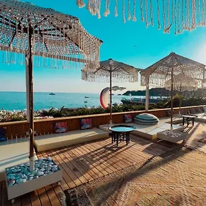 Oyster Residences - Adult Only Отель